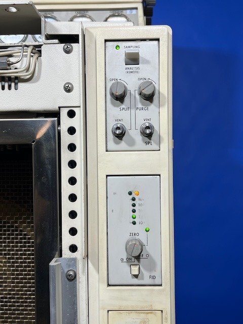 Shimadzu GC-14A Gas Chromatograph [w1182686875]
