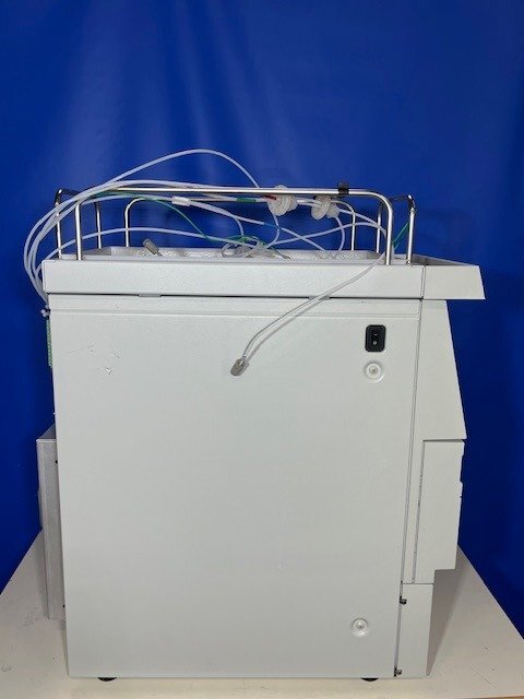 Waters 2795 Liquid Chromatograph [e1195918136]