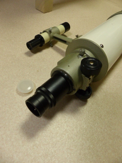 Vixen FL-102s Telescope D=102mm F=900mm with Finder Dovetail W Band [f1206639181]