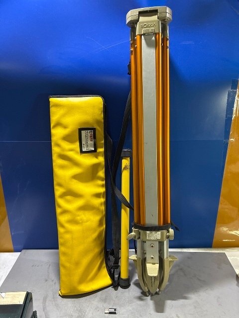 SOKKIA FX-105 Total Station Surveying Equipment with Tripod [j1214812764]