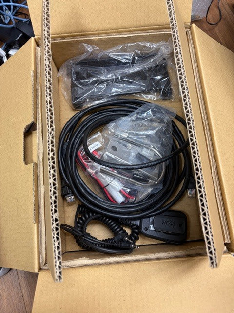 ICOM IC-905 Radio [p1218070332]