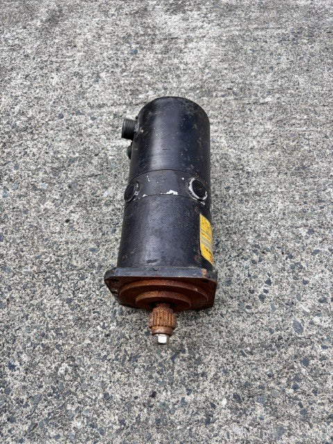 FANUC A068-0611-B083 DC Servo Motor [e1231158960]