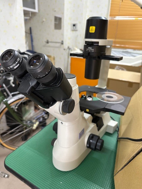 Nikon Eclipse TS100 Inverted Microscope [l1242749858]