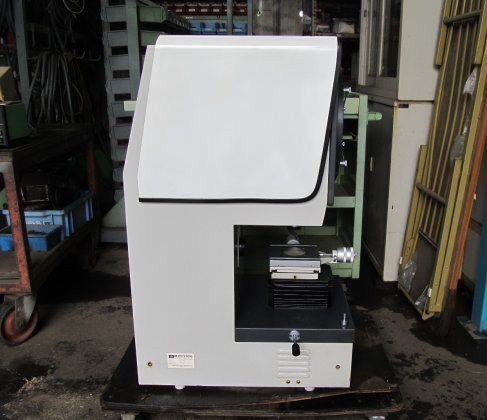 Mitutoyo PJ-300 Optical Measuring Instrument with Fixed Screen φ300mm [r1242823295]