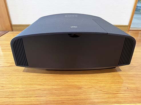 SONY VPL-VW245 Video Projector [n1217804050]
