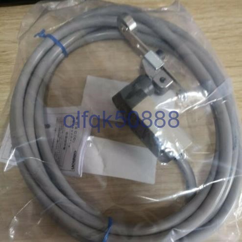 OMRON D4C-1227-P Safety Switch Set of 50 [e1102462377]