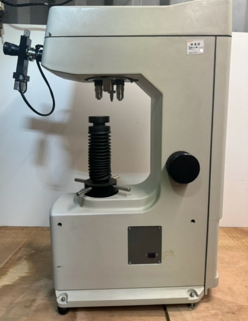 Mitutoyo HV-112 Hardness Testing Machine [1136459911]