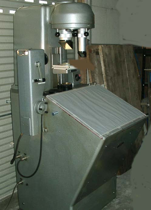Large Screen Projector [q1005865226]