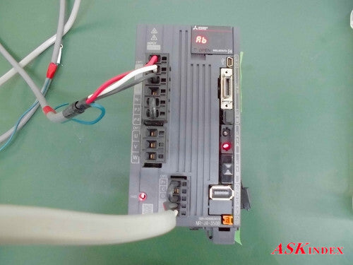 Mitsubishi Electric MR-J4-350B AC Servo Motor [g1142409738]