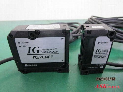 Keyence IG-028 CCD Digital Laser Sensor Head with Amplifier Unit IG-1000 (10m) [s1212608344]