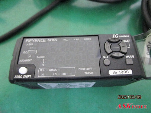 Keyence IG-028 CCD Digital Laser Sensor Head with Amplifier Unit IG-1000 (2m) [p1224851416]