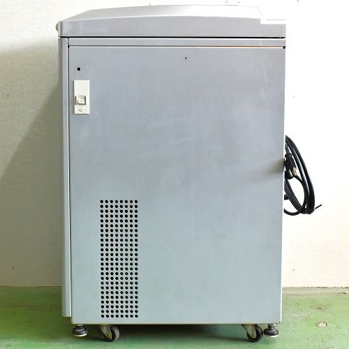 Hitachi CF16RXII Micro High Speed Centrifuge 500mm x 550mm x 850mm [f1174211070]