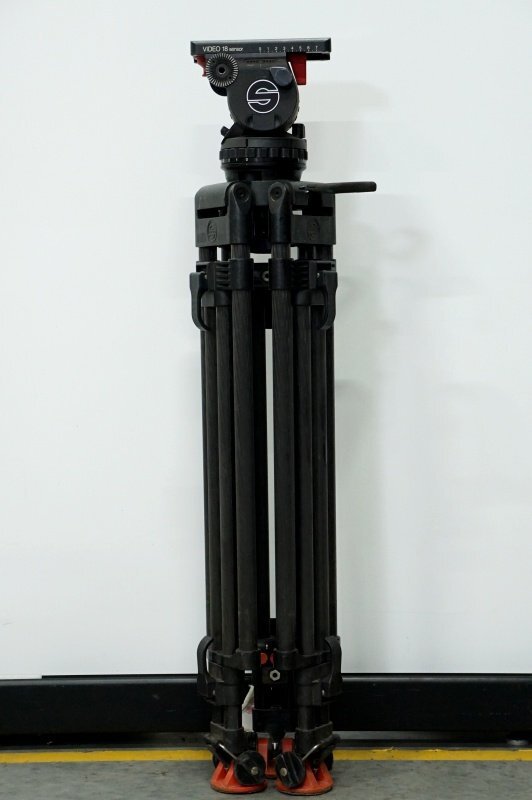Sachtler Video 18S Carbon Fiber Tripod and Fluid Head Set [v1175268840]