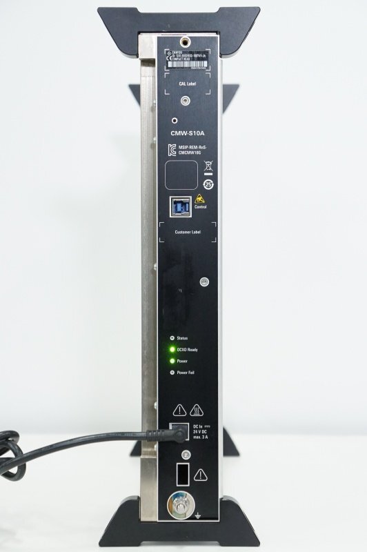 ROHDE & SCHWARZ CMW100 Radio Tester [g1179715138]