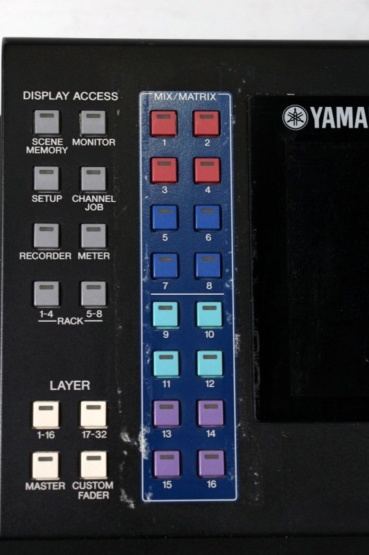 Yamaha LS9-16 Digital Mixing Console [l1244918533]