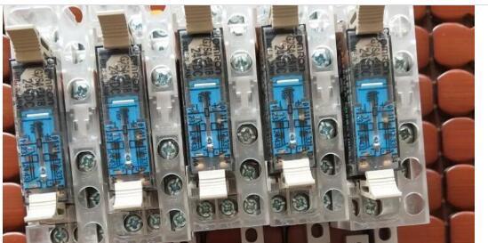 Omron P7SA-10F-ND Safety Relay Socket 50-piece Set 24VDC G7SA-3A1B [r1025908221]