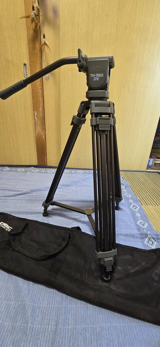 SONY HVR-HD1000J Camcorder + Wide Control Lens + Battery + Charger + DVCAM Tape + Tripod [l1209807703]