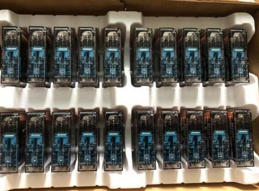 OMRON G7SA-3A1B Relay Surface Connection Socket 100 Pieces 24VDC [f1134018732]