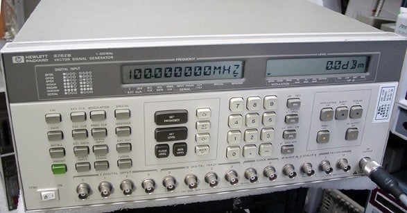 HP 8782B Vector Signal Generator 250MHz 256QAM [m401672996]