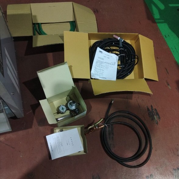 Daihen AVP-200 AC/DC TIG Welder with Torch [f1231609490]