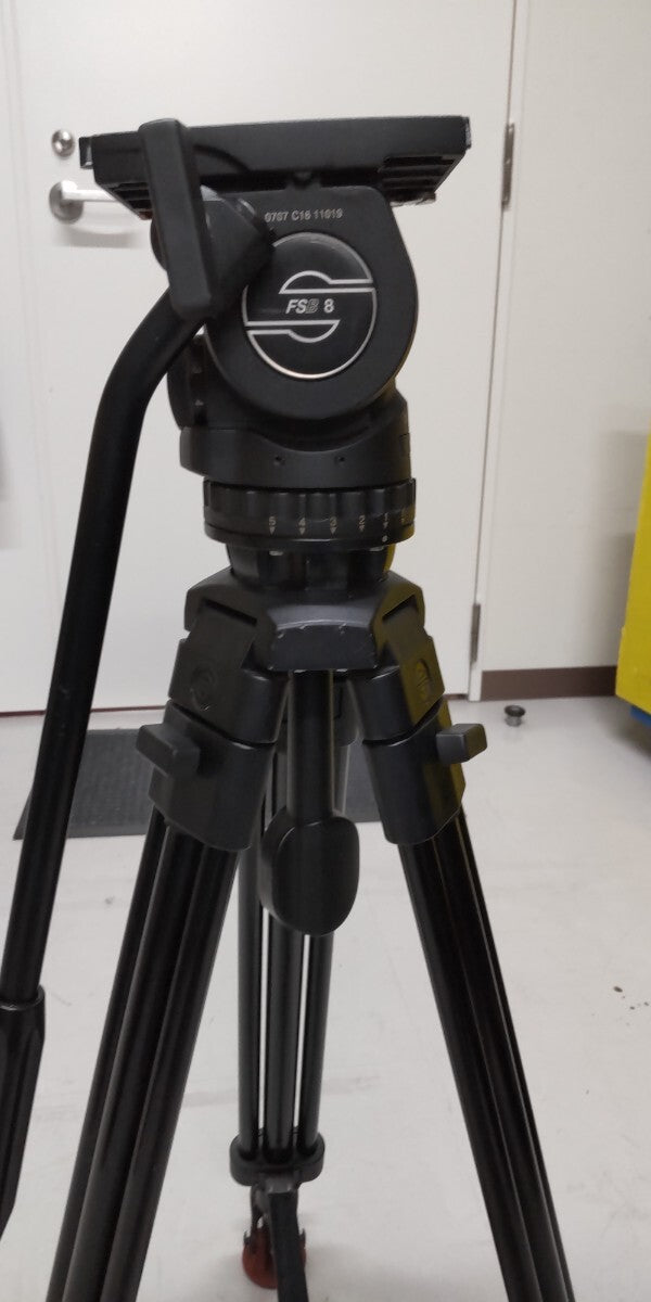 Sachtler FSB 8 Tripod Set with Legs, Breadstick, and Case [o1212729631]