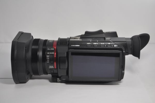 Panasonic HC-X1600 Professional Camera [p1245079371]