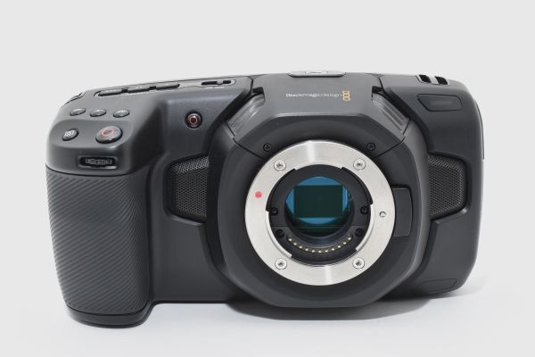 Blackmagic Pocket Cinema Camera 4K Body Micro Four Thirds Mount [q1218871712]