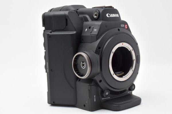 Canon EOS C300 Mark II [q1226558158]