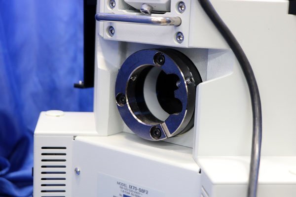 Olympus IX70 Inverted Microscope with 4 Objective Lenses [w1227822289]