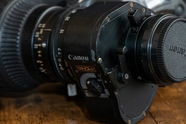 Canon HJ17ex7.7B WRSE Broadcast Lens 17x 7.7mm B4 Mount [m1228904975]