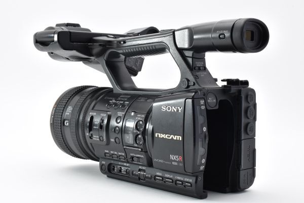SONY HXR-NX5R Professional Camera [g1241597363]