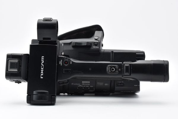 SONY HXR-NX5R Professional Camera [g1241597363]