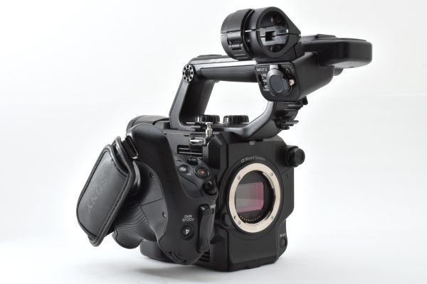 Sony PXW-FS5M2 Professional Camera Body [1245193187]