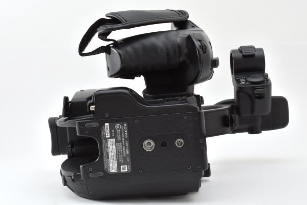 Sony PXW-FS5M2 Professional Camera Body [1245193187]