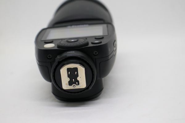 Profoto A10 Air TTL-N Clip-on Strobe Flash with 2 Batteries [k1245645174]