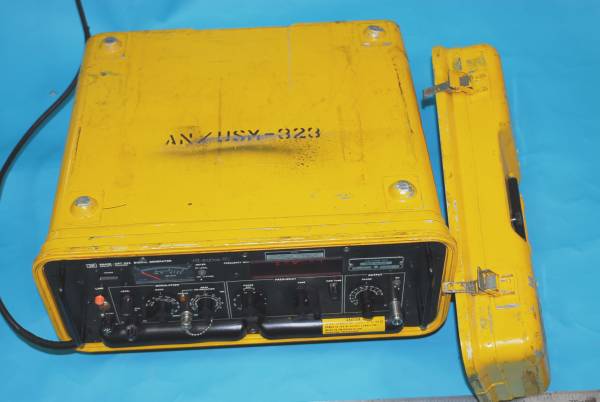 SG Signal Generator AN/USM 232 [d145092515]