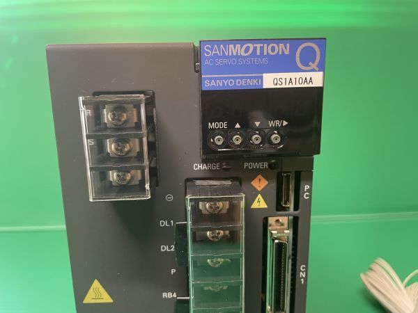 SANYODENKI QS01A10AA03DA3POR AC SERVO SYSTEM Servo Driver [b1041620263]