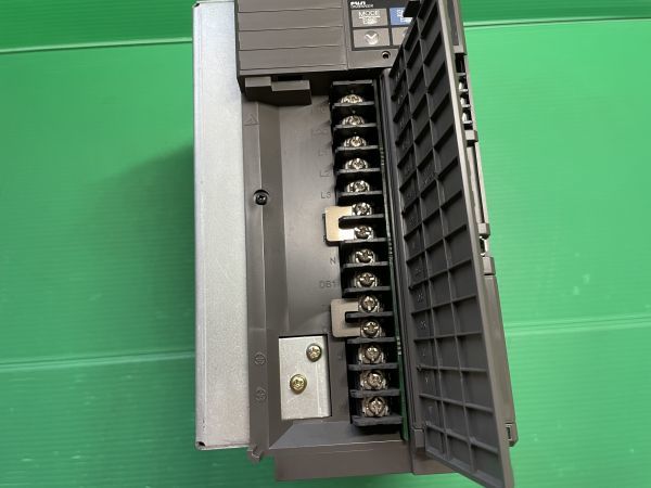 Fuji Electric RYS402S3-LTS Servo Driver [j1068339977]