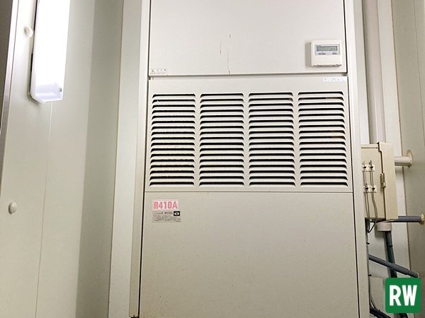 Mitsubishi Electric SE-50 Cold Air Drying Chamber 3-Phase 200V [m1108878619]