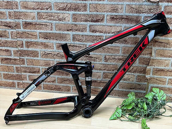 TREK FUEL EX 9.9 2011 FRAME 17.5 26in 142x12mm MTB Carbon Frame [p1202394179]