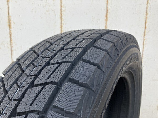 DUNLOP GRANDTREK SJ8 255/55R18 Winter Tires Set of 4 [j1210129280]