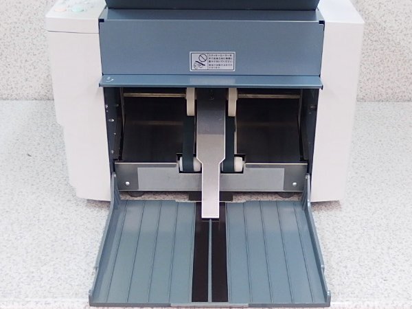Ideal R-98J Desktop Paper Folding Machine Double Feed Detection 100V [u1212467615]