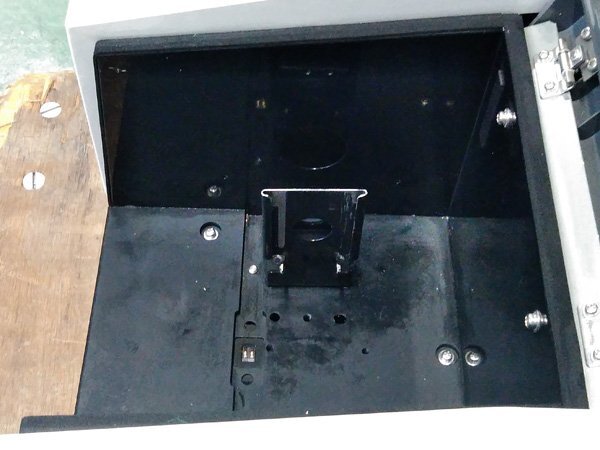 Shimadzu IRAffinity-1 Fourier Transform Infrared Spectrophotometer [b1214131552]