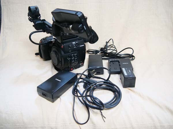 Canon EOS C200 Digital Cinema Camera [m1215685650]