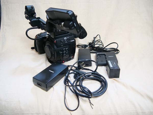 Canon EOS C200 Digital Cinema Camera [m1215685650]