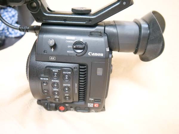 Canon EOS C200 Digital Cinema Camera [m1215685650]