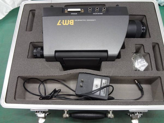 Topcon BM-7 Luminance Color Meter with AC Adapter [1220921187]