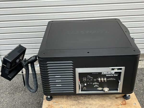 Christie Solaria One DCI DLP Cinema Projector [u1222120516]