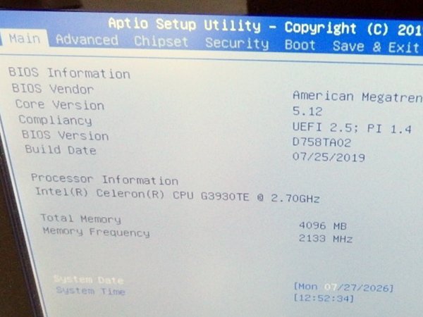 TEC SJ-9000-S Office Computer with 15-inch TFT LCD Touchscreen [u1238774734]