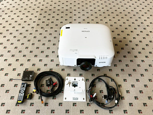 Epson EB-PU1008W Business Projector 8500lm 4K Enhancement Technology [g1241034320]